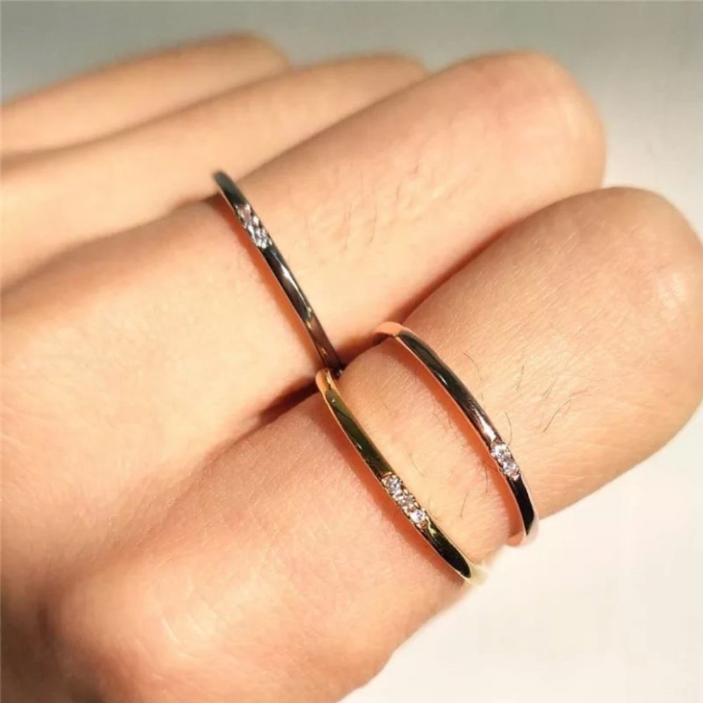 Micro Pave Zircon Crystal Thin Ring - Picture 4 of 5